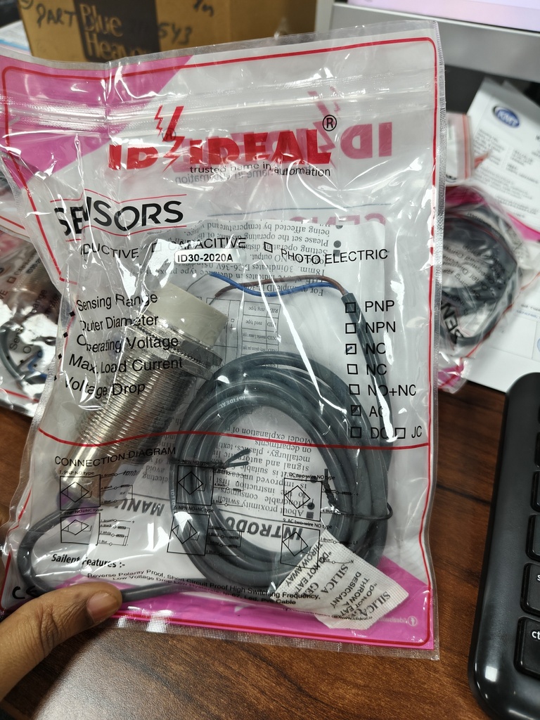 ID30-2020A IDEAL Proximity Switch