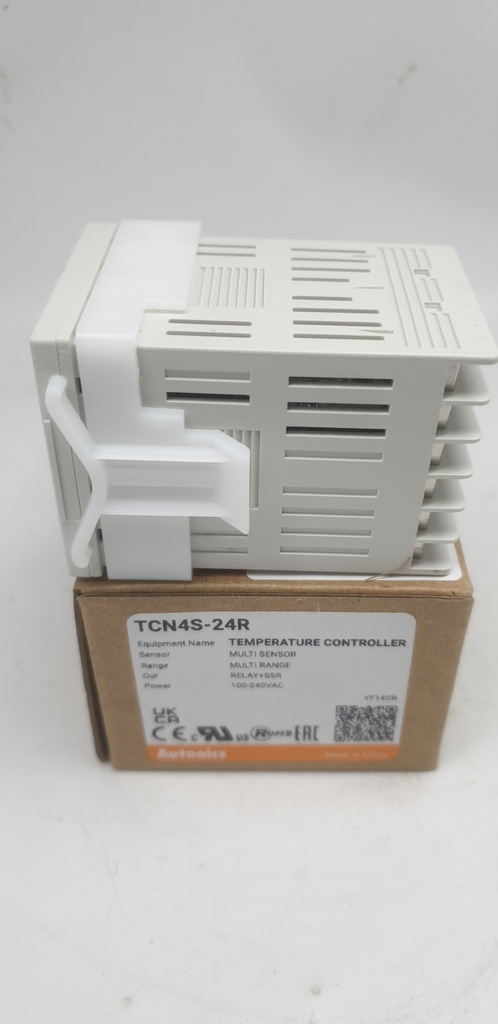 Autonics TCN4S-24R Temperature Controller