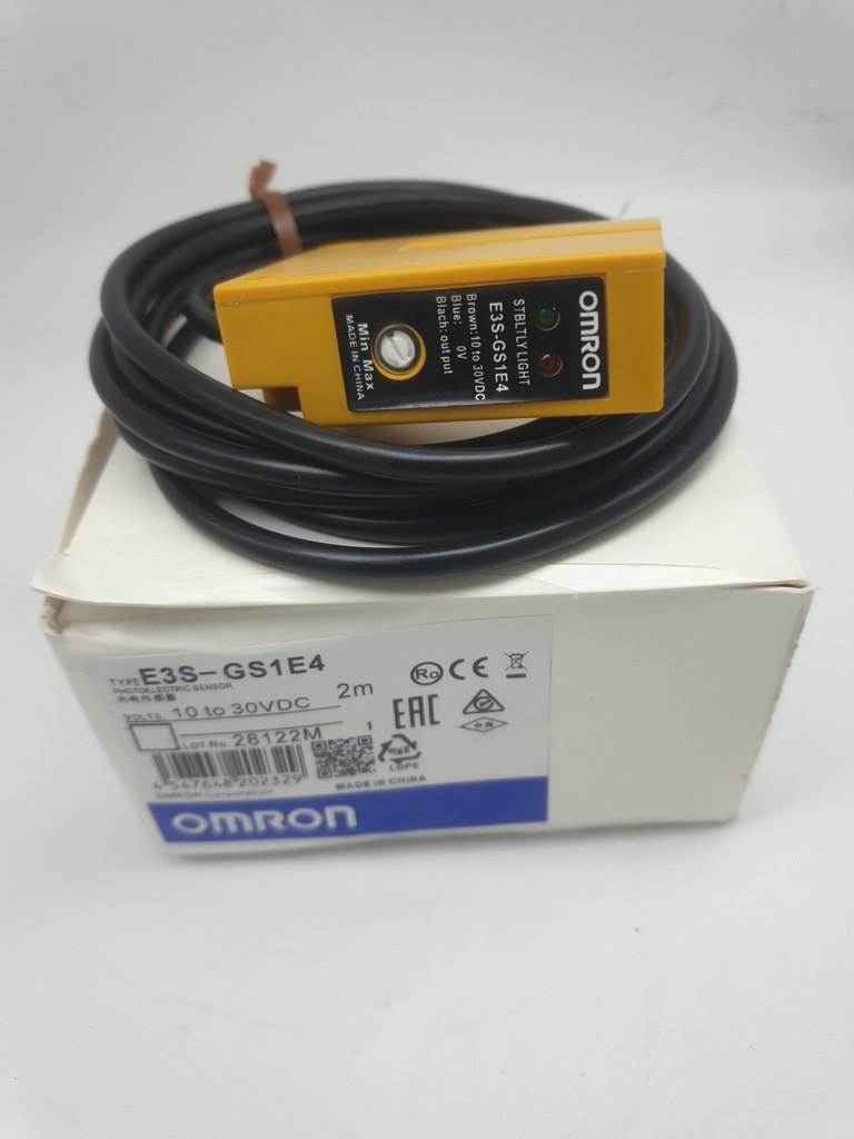 E3S-GS1E4 Omron  photoelectric sensor switch.